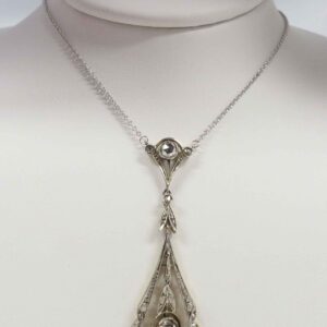 The Dainty Victorian Lavalier
